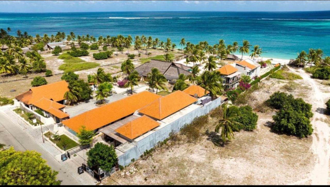 Casa Narrow Villa Нембрала Экстерьер фото